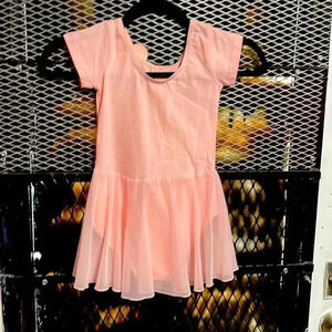 Pink dance outfit. One piece. Pink size 120 by Mdnmd.